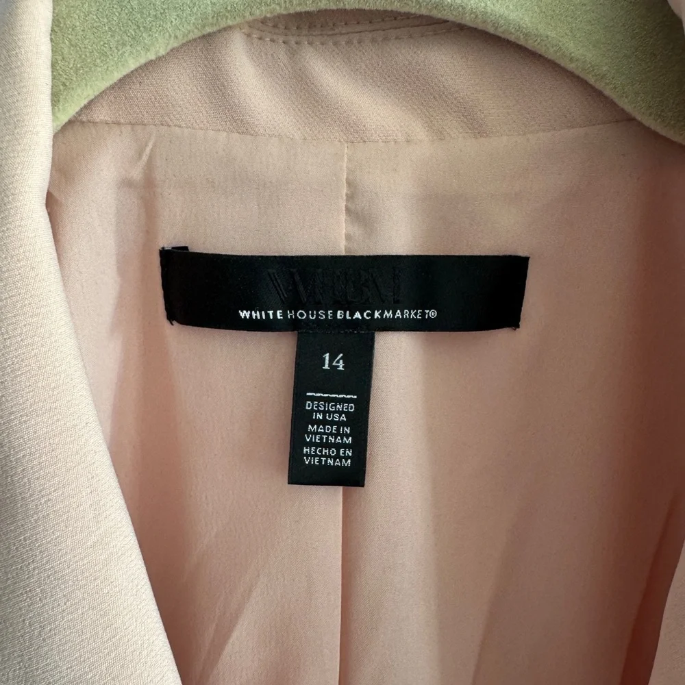 White House Black Market Pale Pink Tailored Suit with Ankle Length Pants - Picture 9 of 9